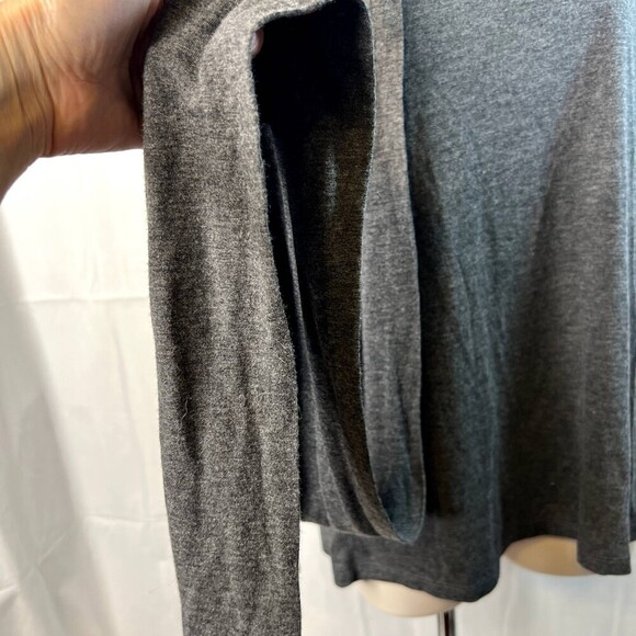 M Ann Taylor Wrap Around Neck Tie Long Sleeve Blouse Gray Size Medium Neutral - Picture 4 of 10